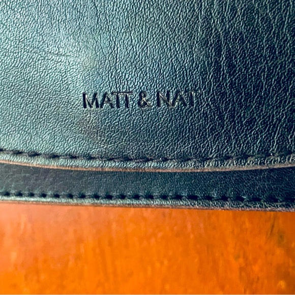 BLACK MATT AND NAT shoulder purse - Picture 5 of 7